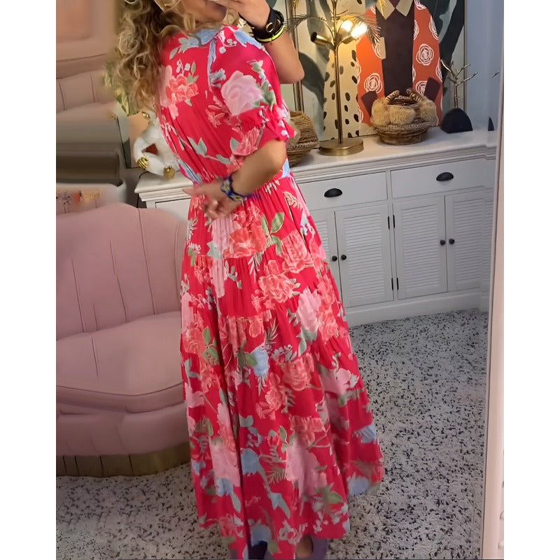 Carine™ | Blomsterprintet lommekjole med V-hals