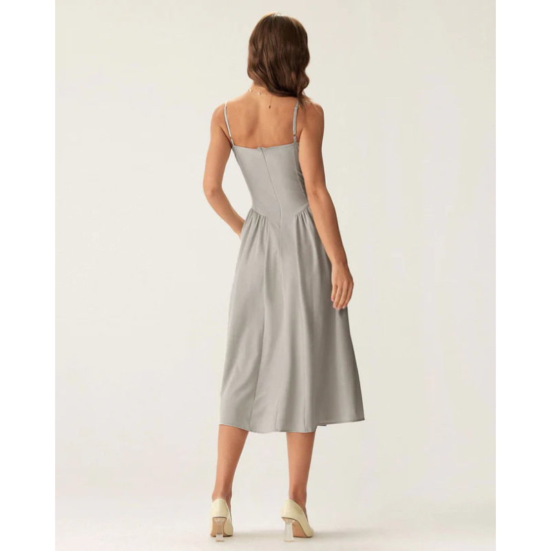 Sofia™ - Elegant midikjole med firkantet hals