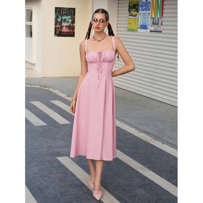 Vela™ - Cami-kjole med rynket bryst og slids i låret