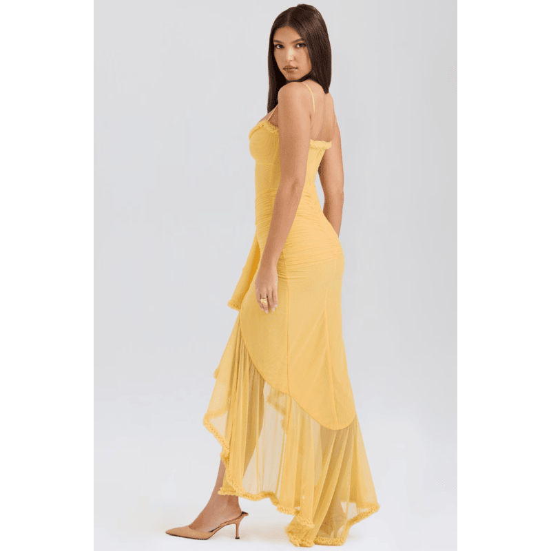 Leah | Lang kjole med slids og flæser