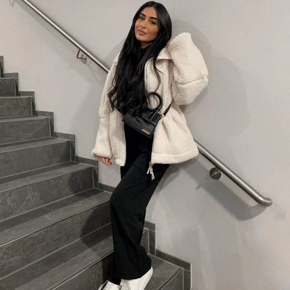 Kaja™ | Blød teddyfrakke