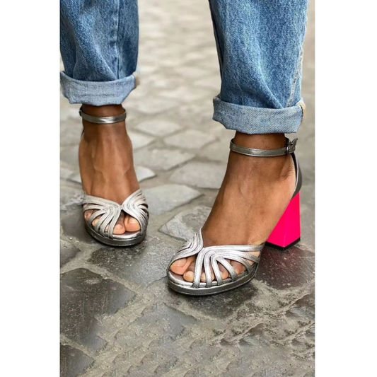 Naelle™ | Skinnende sandaler med tykke hæle