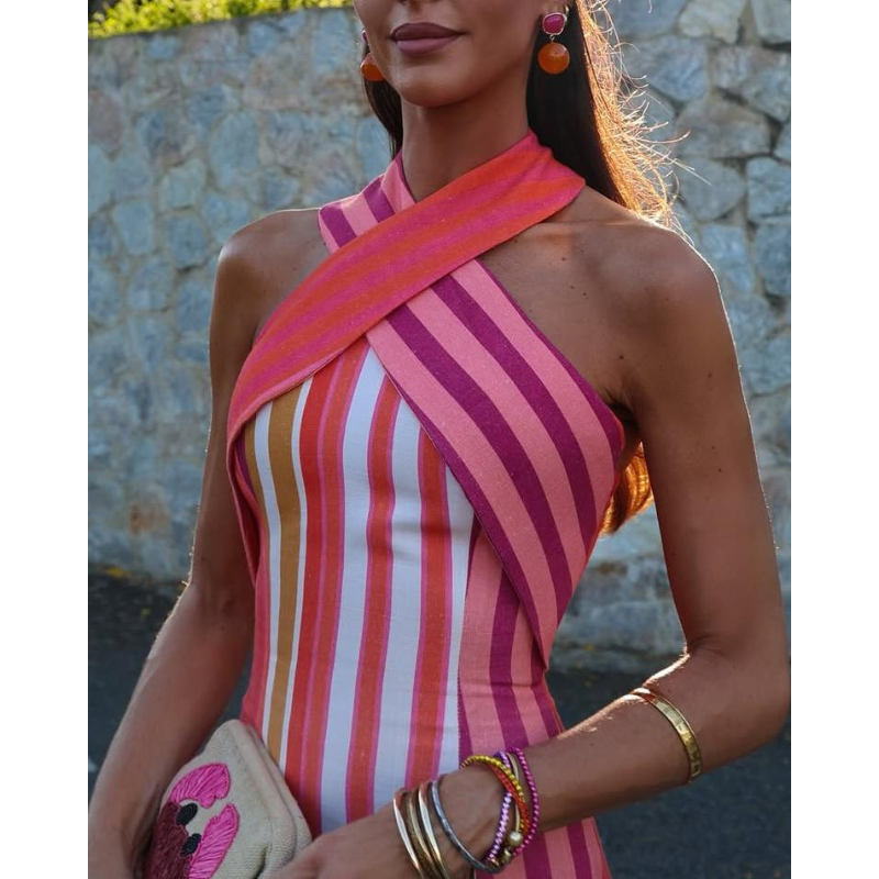 Nora™ - Elegant krydset stribet kjole