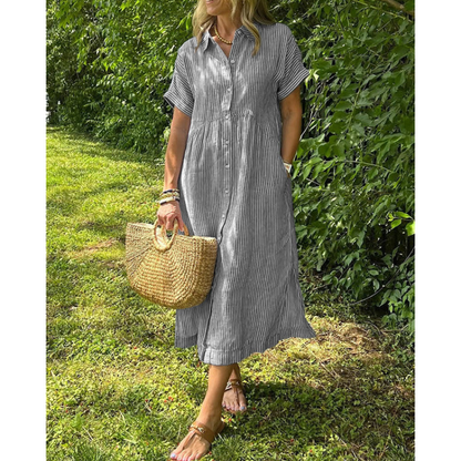 Sara™ - Stribet kjole med sidelommer