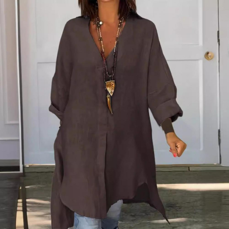 Adnela™ | Elegant skjorte med V-hals