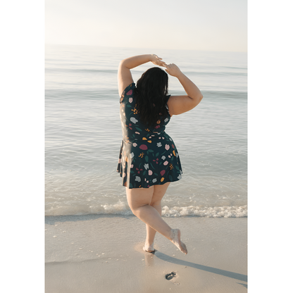 Anouk™ | Badedragt med flæser og indbygget bh