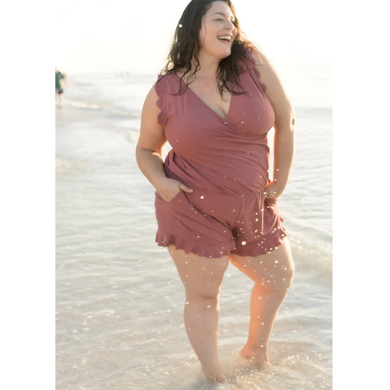 Anouk™ | Badedragt med flæser og indbygget bh