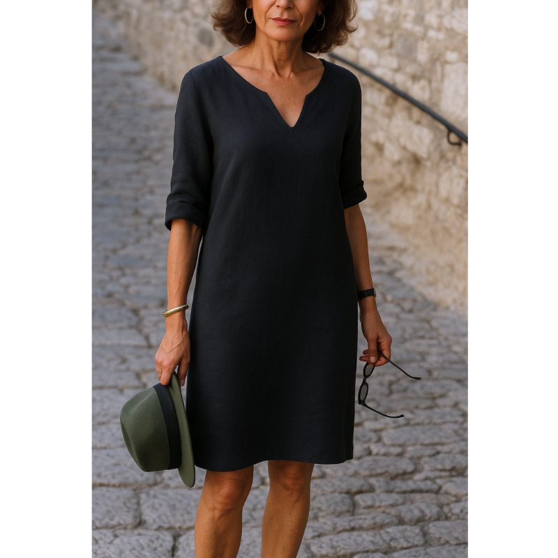 RIA™ – Elegant V-udskæringskjole