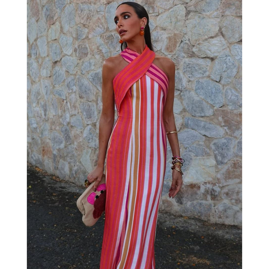 Nora™ - Elegant krydset stribet kjole